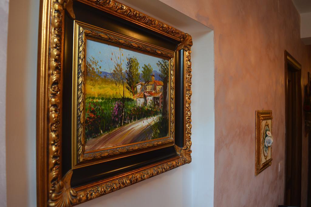 Villa Tre Colli Agri B&B อาเรียโน อีร์ปิโน ภายนอก รูปภาพ