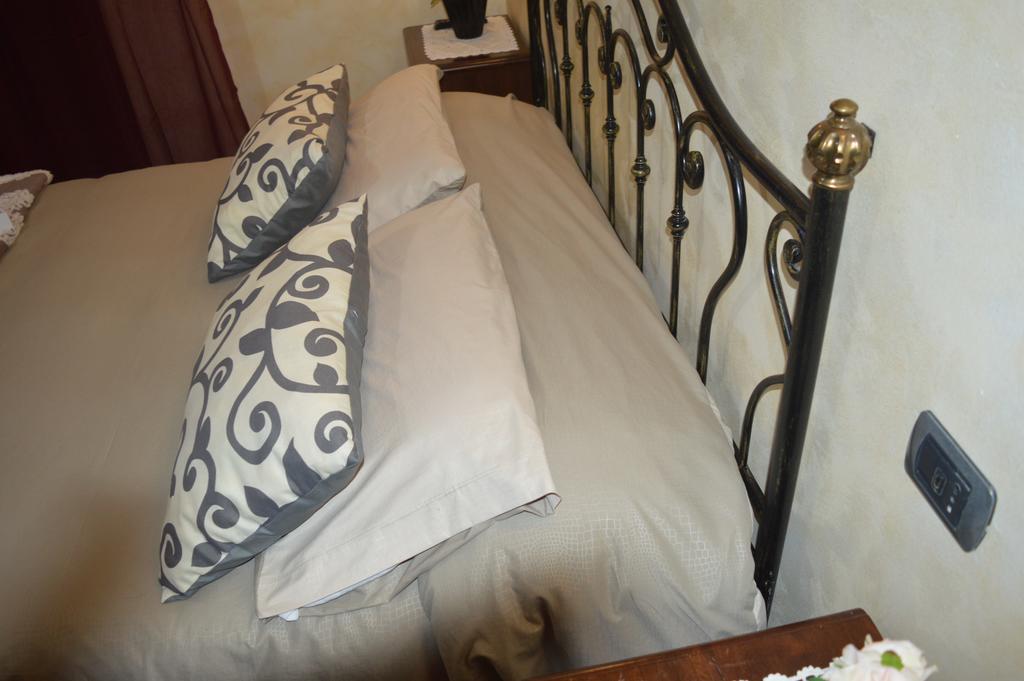 Villa Tre Colli Agri B&B อาเรียโน อีร์ปิโน ภายนอก รูปภาพ
