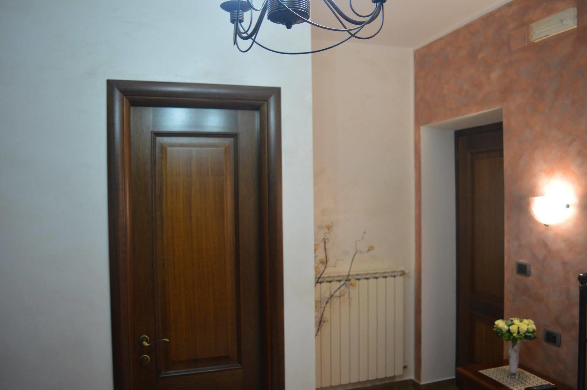 Villa Tre Colli Agri B&B อาเรียโน อีร์ปิโน ภายนอก รูปภาพ