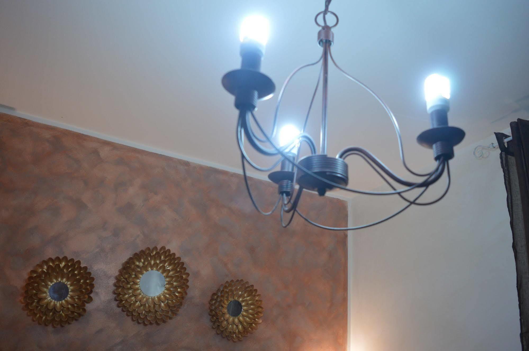 Villa Tre Colli Agri B&B อาเรียโน อีร์ปิโน ภายนอก รูปภาพ