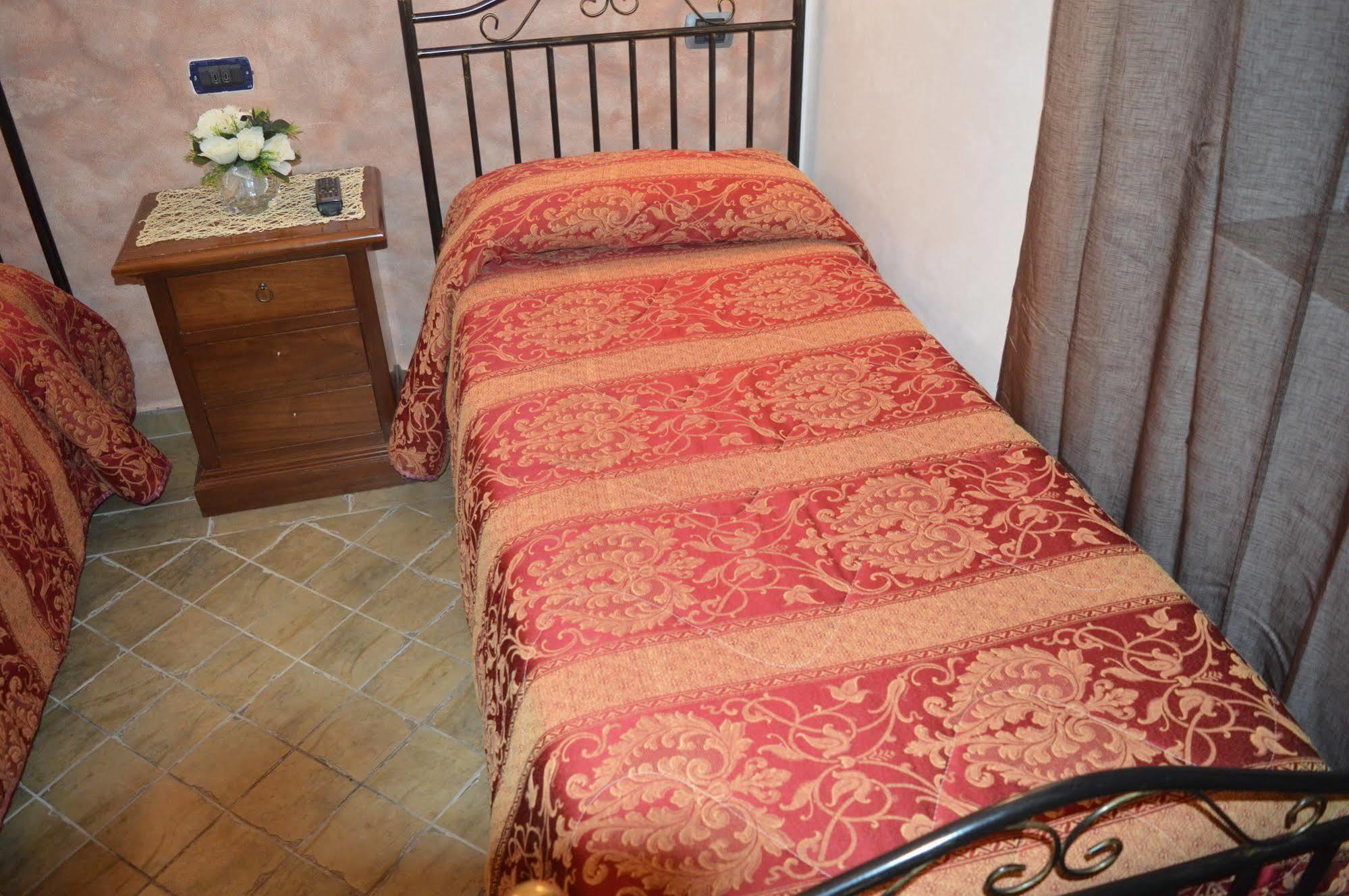 Villa Tre Colli Agri B&B อาเรียโน อีร์ปิโน ภายนอก รูปภาพ